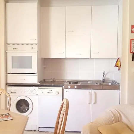דירה With One Bedroom In With Wonderful Sea View Shared Pool And Enclosed Garden 4 Km From The Beach אלבור