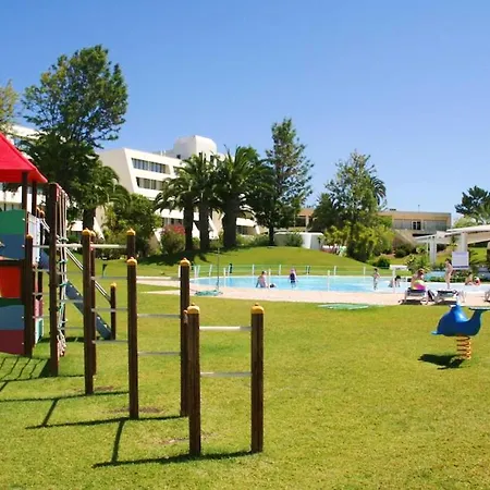 With One Bedroom In With Wonderful Sea View Shared Pool And Enclosed Garden 4 Km From The Beach Appartement